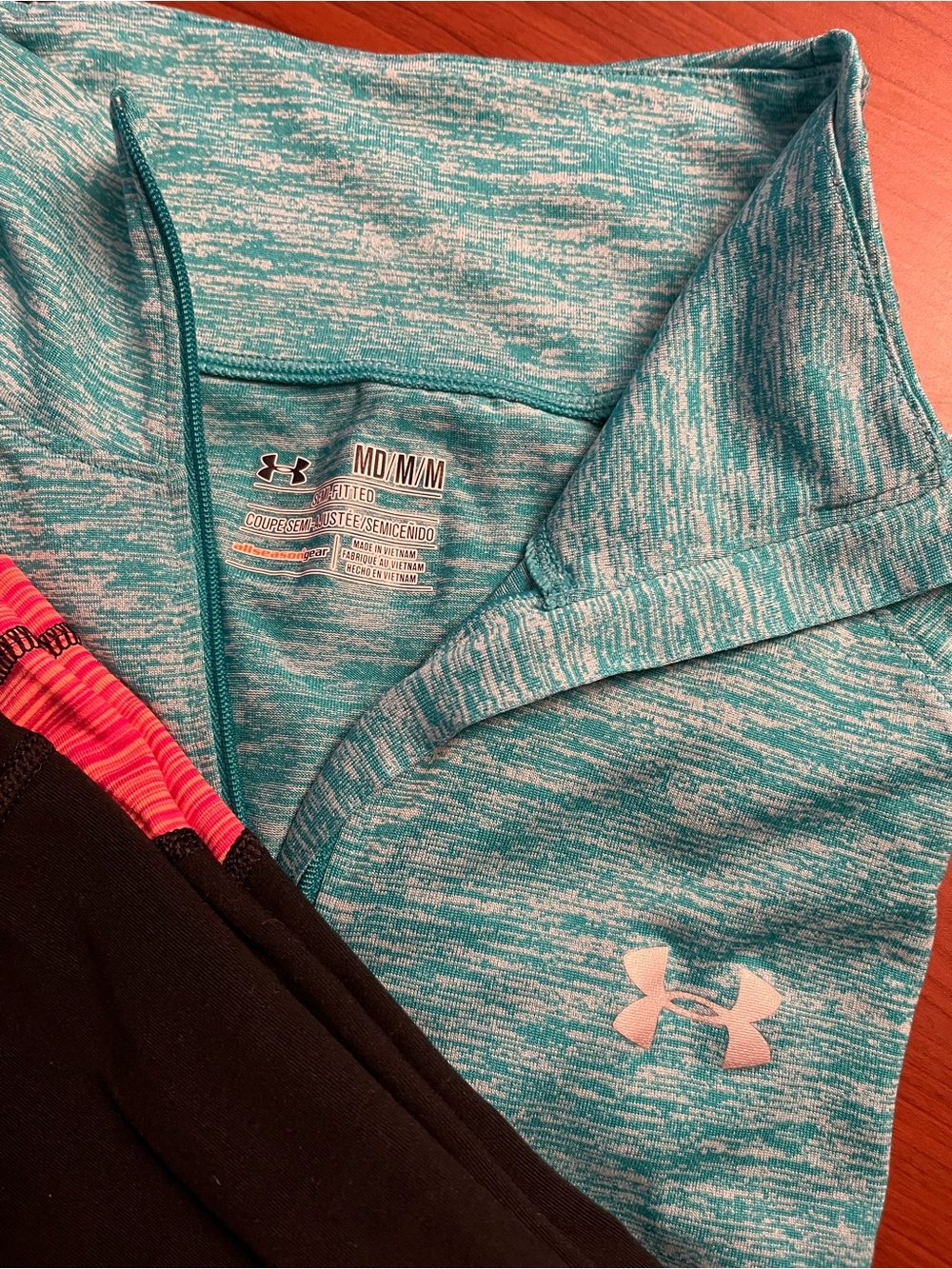 Under Armour Teal Marled Quarter-Zip pullover with White Logo and leggings